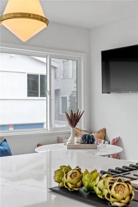 Amazing Location! Luxurious Beach Cottage.Ocean Views 맨하탄비치 외부 사진