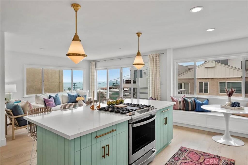 Amazing Location! Luxurious Beach Cottage.Ocean Views 맨하탄비치 외부 사진